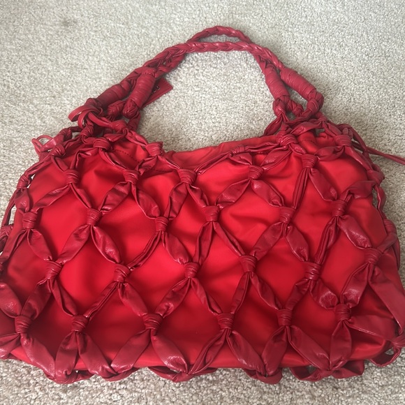 Staud Red Rose Hitch shoulder bag - Picture 6 of 16